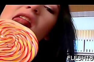 Stupendous young Vera enjoys cuch licking