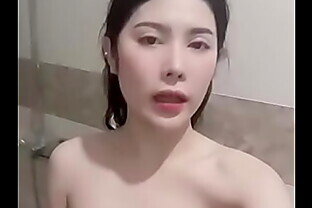 Nguyễn Phương Linh nude vay tiền
