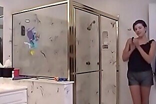 Tasty sweetie does her best to cum