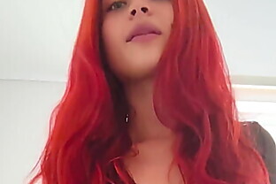 Red Head College Girl Wendy Smiles Solo Masturbation To Orgasm