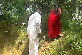 AS A OF A POPULAR MILLIONAIRE, I FUCKED AN AFRICAN VILLAGE GIRL ON THE VILLAGE ROADS AND I ENJOYED HER WET PUSSY (FULL VIDEO ON XVIDEO RED)