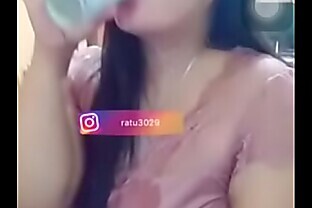 Desi spitting milk on boobs 93 sec