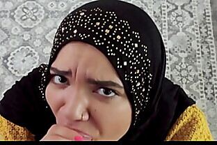 MuslimTabu-Teen Stepsis In Hijab Knows What The Price Is