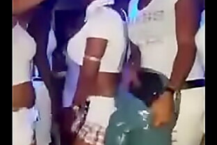 African girls hot dance/twerk
