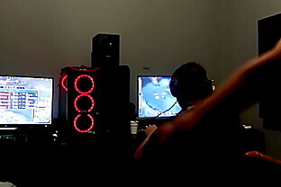 My CUCKOLD BOYFREND LIKES MORE GAMES THAT MY PUSSY , SO I FUCKED IS FRIEND (I GOT CUMSHOT IN MY ASS)