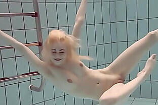 Floating hotties like Katya Okunewa in the pool