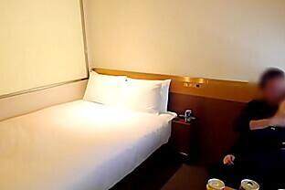 やらせなし完全リアル【個人撮影】【隠し撮り】 関東　29歳　Fカップ　家庭教師　おさまらない性欲　巨乳変態先生とホテルで密会 poster