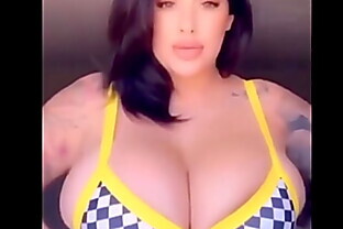 Big Bouncy Tits Big Boobs (Teaser)
